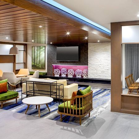 Fairfield Inn & Suites By Marriott Mcpherson Ngoại thất bức ảnh