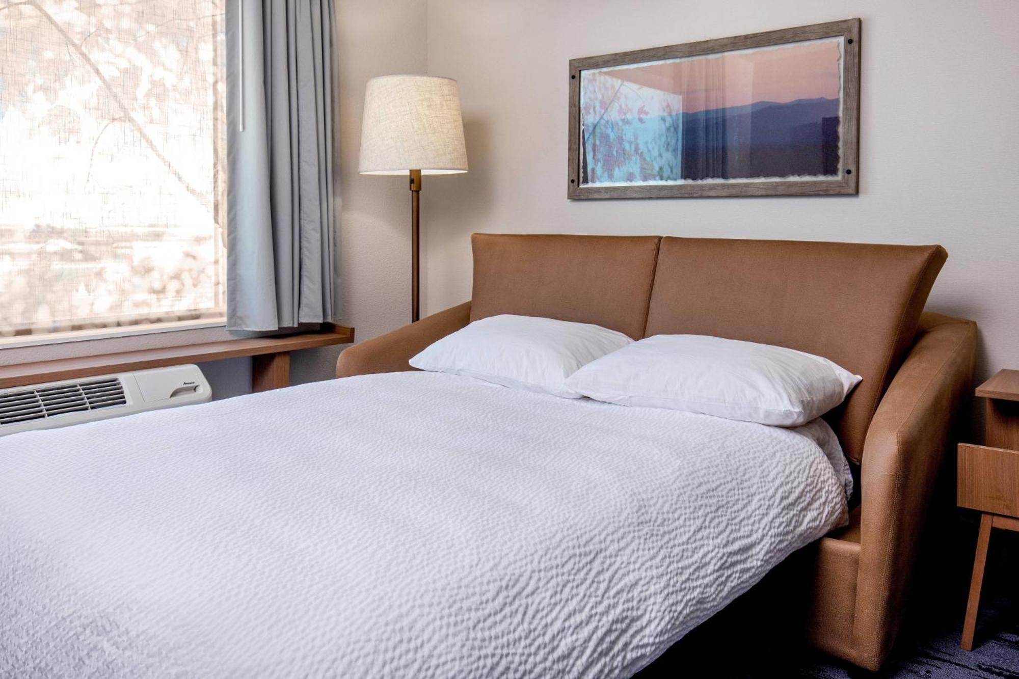 Fairfield Inn & Suites By Marriott Mcpherson Ngoại thất bức ảnh