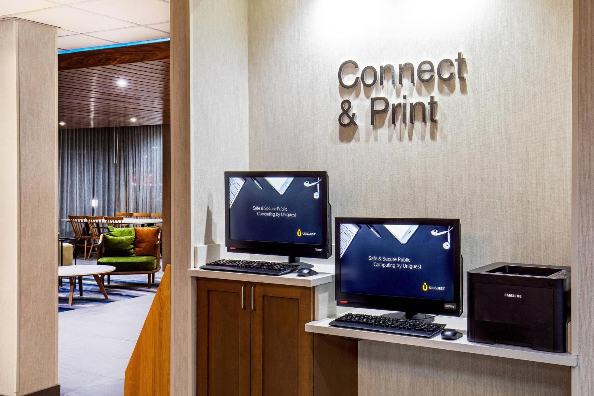 Fairfield Inn & Suites By Marriott Mcpherson Ngoại thất bức ảnh