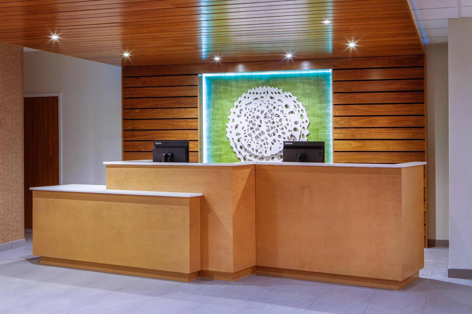 Fairfield Inn & Suites By Marriott Mcpherson Ngoại thất bức ảnh